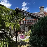 Cheverel Chalet